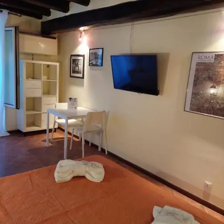 Campo De' Fiori * Řím